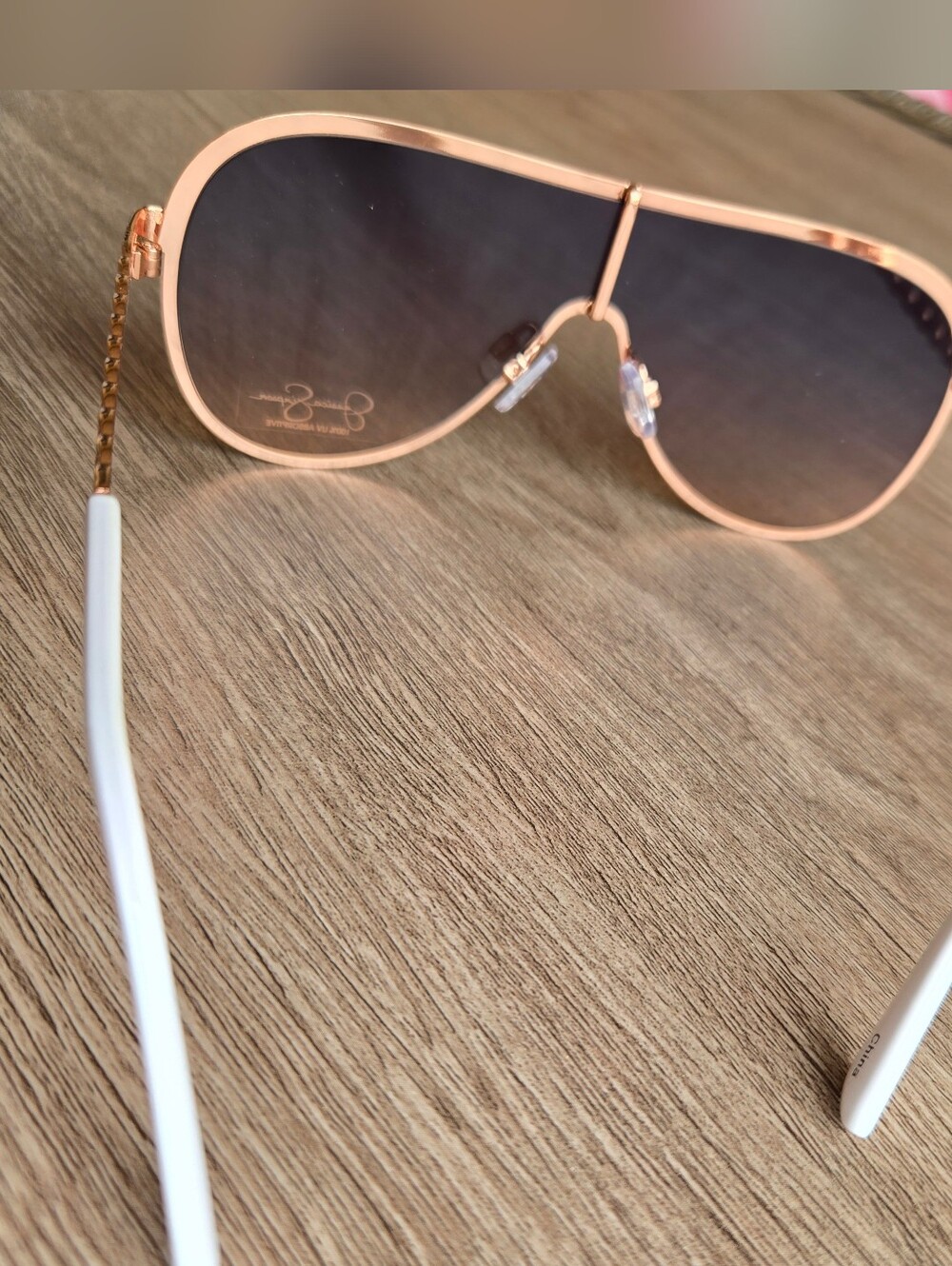 Jessica Simpson White & Rose Gold Shield Sunglasses – NWT✨ - Picture 4 of 5